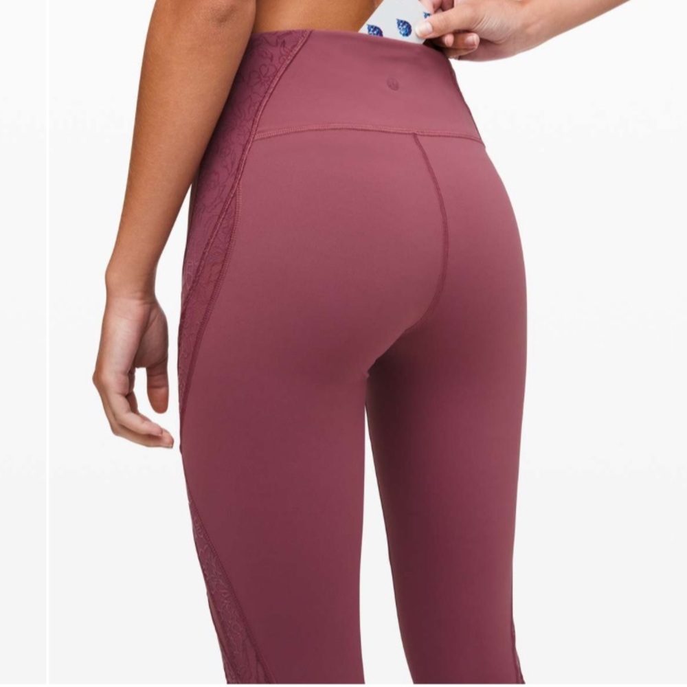 NEW - Lululemon (discontinued) leggings - Picture 4 of 12